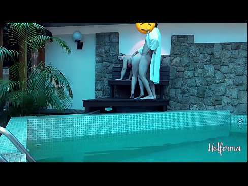 ❤️ Bos menjemput pembantu rumah ke kolam, tetapi tidak dapat menahan panas ❤️ Video dubur pada ms.kenhdammy.top ❌❤